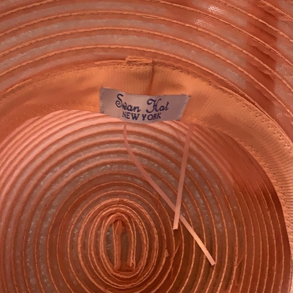 hat - Picture 5 of 5